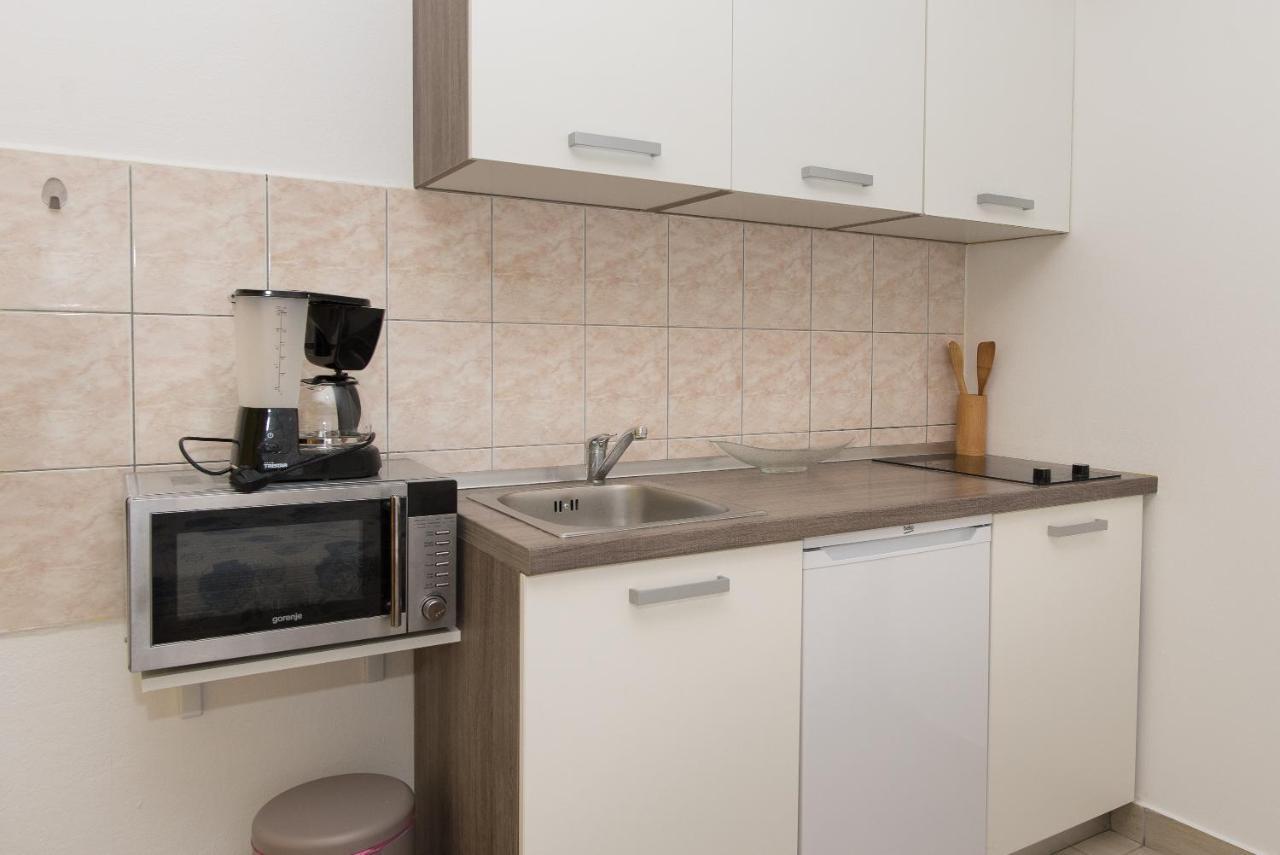 Apartments Lovric Βόντιτσε Εξωτερικό φωτογραφία