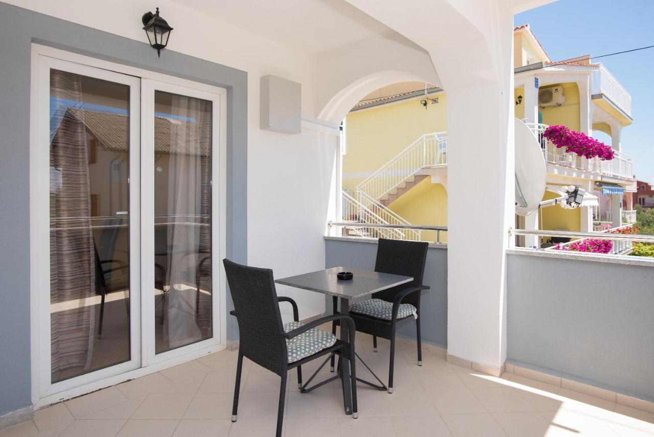 Apartments Lovric Βόντιτσε Εξωτερικό φωτογραφία