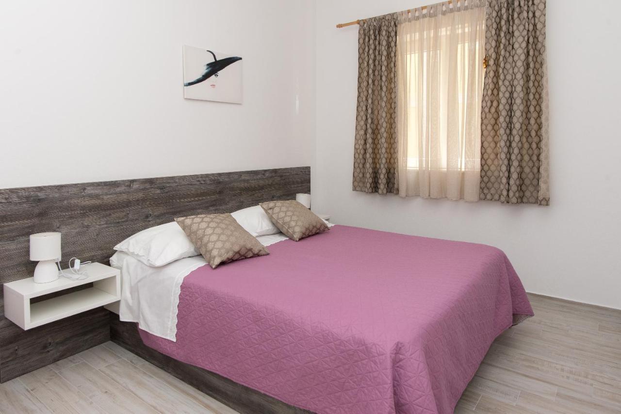 Apartments Lovric Βόντιτσε Εξωτερικό φωτογραφία