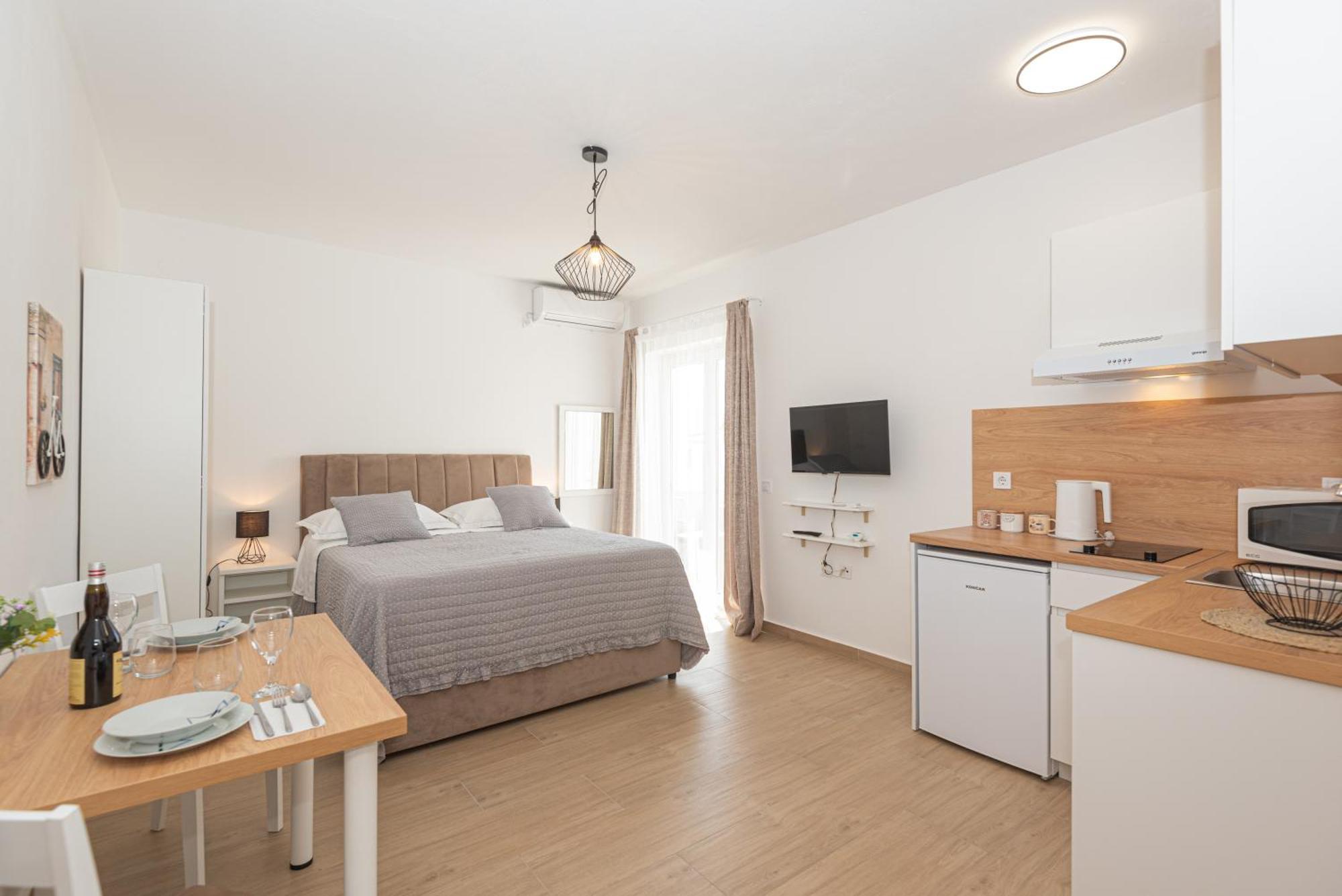 Apartments Lovric Βόντιτσε Εξωτερικό φωτογραφία