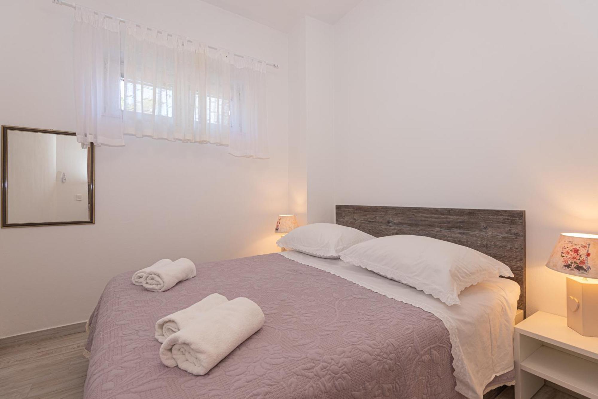 Apartments Lovric Βόντιτσε Εξωτερικό φωτογραφία