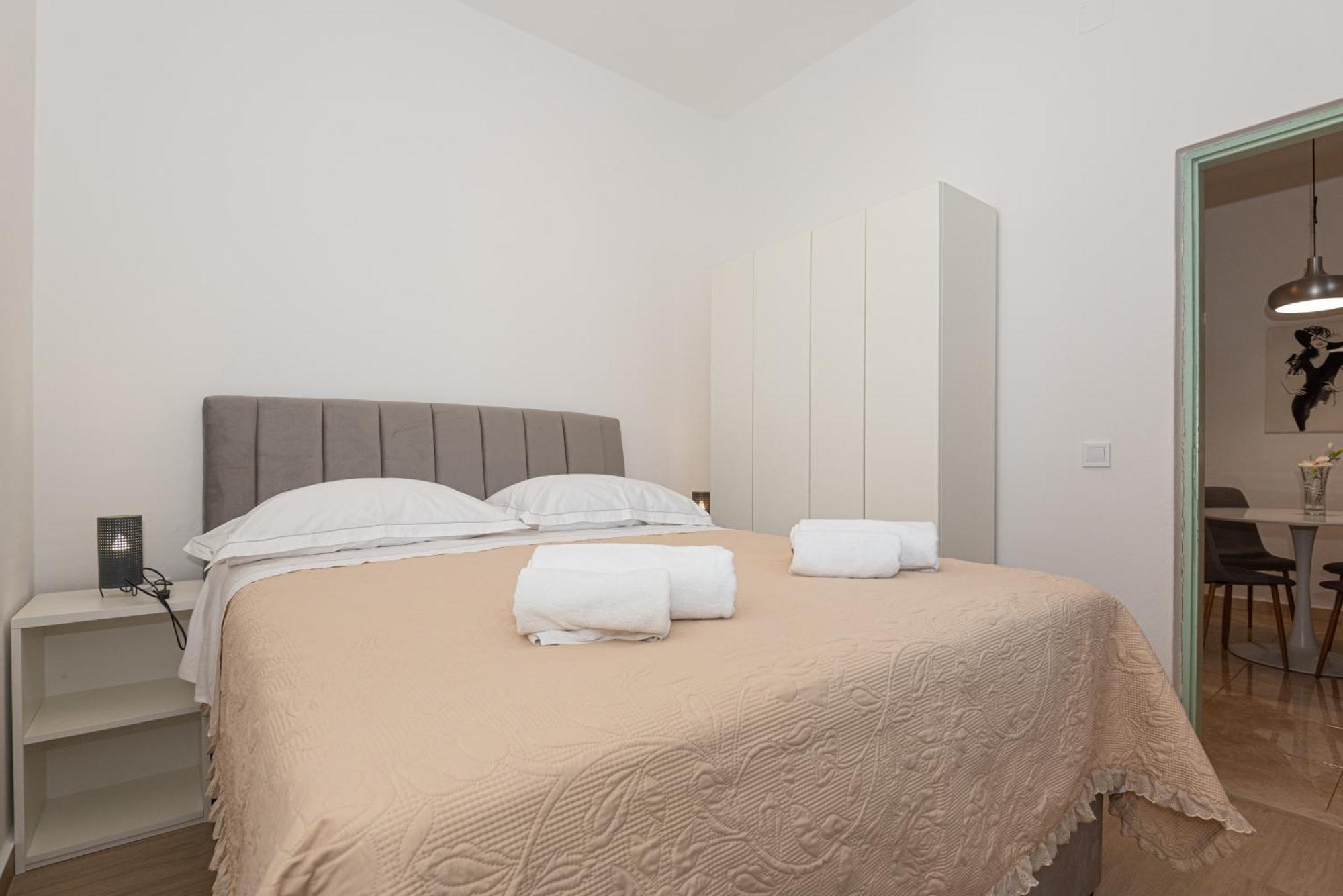 Apartments Lovric Βόντιτσε Εξωτερικό φωτογραφία